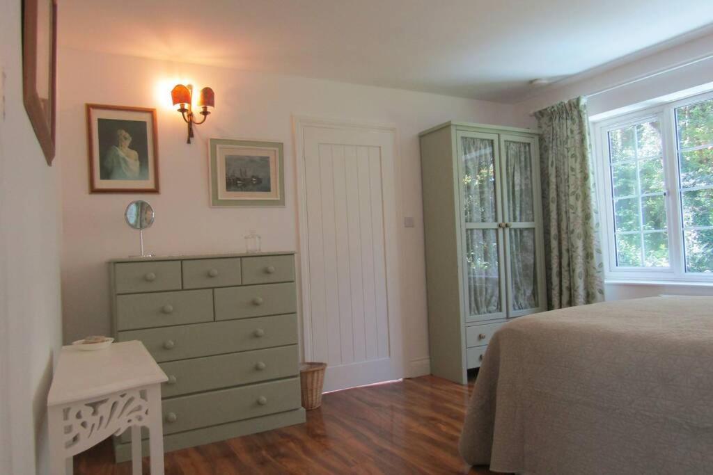 Lovely Spacious Cottage Near The Coast St Austell Exterior photo