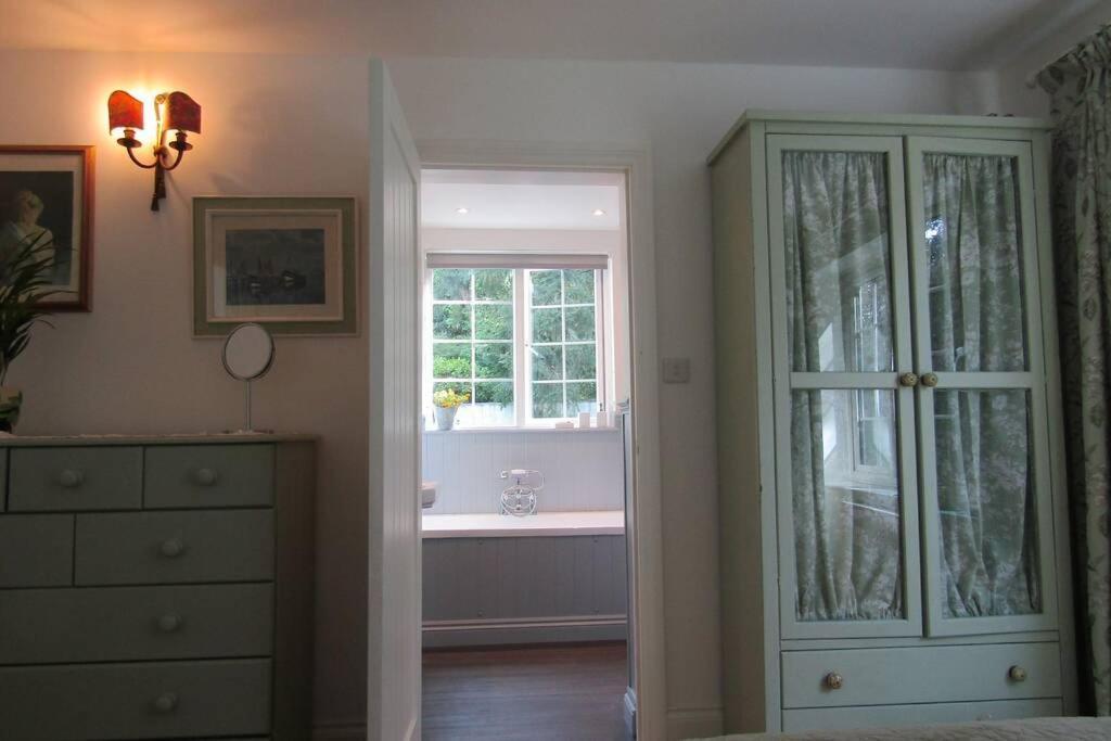 Lovely Spacious Cottage Near The Coast St Austell Exterior photo